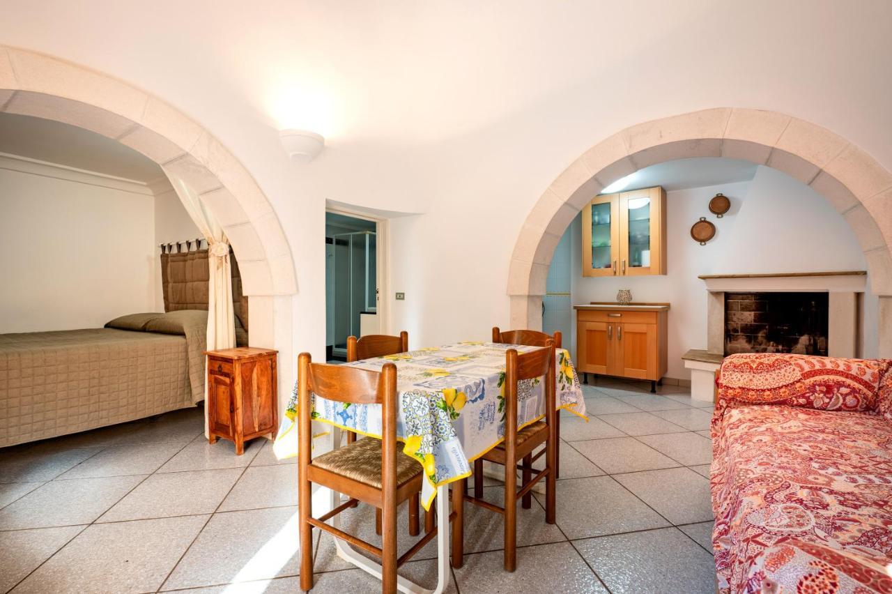 Trullo Nova - Ostuni Villa Exteriör bild